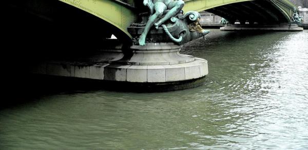 Celan Sous Le Pont Mirabeau