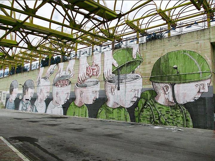 Murales contro la guerra e di lotta da tutto il mondo / Antiwar and Militant Murals Around the World